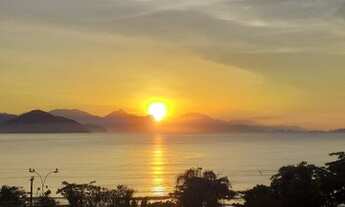 Imagem 4: Lindo apartamento frente mar Alto padrão