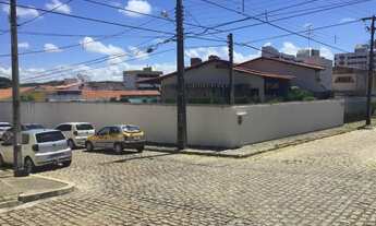 Imagem 3: MANSÃO, 500m², terreno com 1.094m², esquina, próx. ao Forum