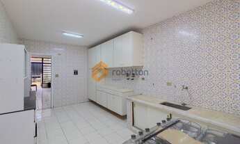 Imagem 4: CASA COM 3 DORMITÓRIOS E 4 VAGAS DE GARAGEM EM SANTO AMARO!