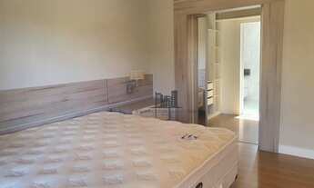 Imagem 6: Casa de 03 dormitórios com suíte e closet ;04 vagas de garagem no bairro Alto Petrópolis e