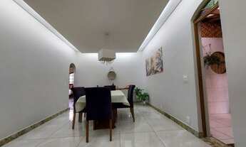 Imagem 3: Casa de 4 quartos, 2 su?tes, 4 vagas de garagem, Bairro Jaragu?, Belo Horizonte/MG