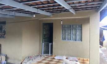 Imagem 3: Casa com barracões