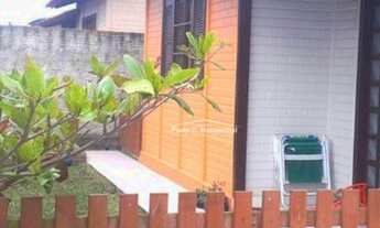 Imagem 3: Casa de alvenaria,03 dormitórios, sala, cozinha, banheiro social, churrasqueira, edícula c