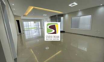 Imagem 2: Casa de condomínio para aluguel e venda, com 330 metros quadrados, 4 suítes