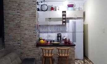 Imagem 2: Casa em Condomínio para Venda em Mogi das Cruzes, Jundiapeba, 2 dormitórios, 1 banheiro, 1