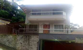 Imagem 2: Casa com 4 dormitórios à venda, 390 m² por R$ 890.000,00 - Cônego - Nova Friburgo/RJ