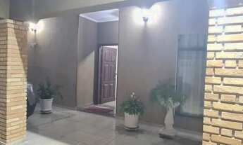 Imagem 2: Casa para venda possui 255 metros quadrados com 3 quartos