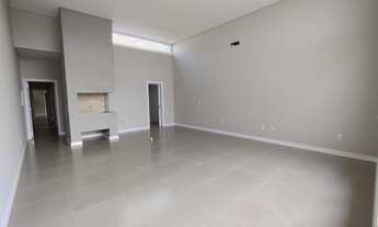 Imagem 3: Casa para venda possui 125 metros quadrados com 3 quartos em Girassol - Capão da Canoa - R