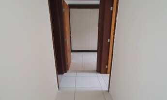 Imagem 4: Apartamento a venda no Vilas do Atlântico, 2/4, 1 suite, vaga, armários, ótima localização