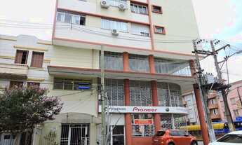 Imagem 2: Apartamento para venda com 71 metros quadrados com 2 quartos em Floresta - Porto Alegre