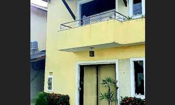 Imagem 2: Buraquinho, Casa, 150m², 4\4\ 2 Suítes, 2 Vagas de Garagem, Móveis Planejados, Energia S