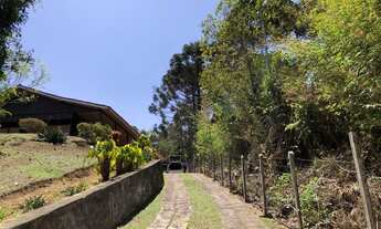 Imagem 3: Casa para Venda em Teresópolis, Parque Boa União, 4 dormitórios, 2 banheiros, 5 vagas