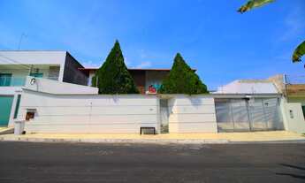 Imagem 5: Casa de condomínio para venda tem 250 metros quadrados com 4 quartos em Ponta Negra - Mana