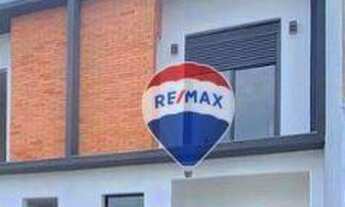 Imagem 2: Sobrado com 2 dormitórios à venda, 100 m² por R$ 460.000,00 - Harmonia - Canoas/RS