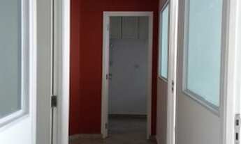 Imagem 7: Sala comercial ou consultório. 4 salas, copa, wc, recepção. Ao lado do Paço Municipal São