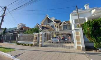 Imagem 2: Casa a Venda no bairro Moinhos de Vento - Canoas, RS