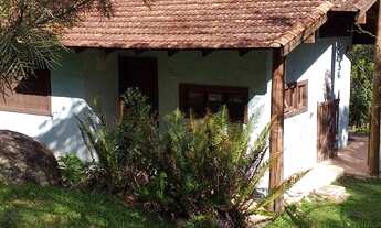 Imagem 4: Lindo Sítio com passagem de água e duas casas construídas