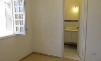 Imagem 6: Casa de condomínio para venda com 330 metros quadrados com 3 quartos