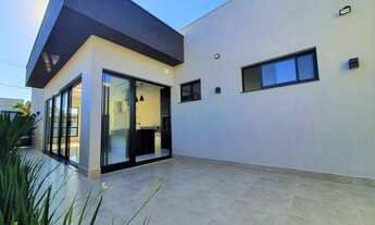 Imagem 5: Linda Casa à venda no Condomínio Engenho Velho com 3 suítes e Finíssimo Acabamento em Nova