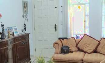 Imagem: Sobrado para venda possui 166 metros com