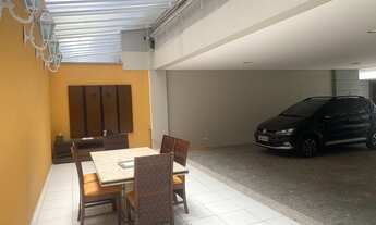 Imagem 5: Casa para venda tem 474 metros quadrados com 3 quartos em Vila Gilda - Santo André - SP