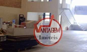 Imagem 2: Barracão para alugar, 650 m² por R$ 9.800,00/mês - Arujá - São José dos Pinhais/PR