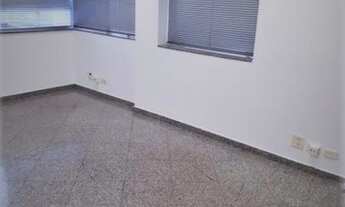 Imagem 3: 4 conjuntos interligados, totalizam de 132 metros +4 vagas situado à rua Alexandre Dumas