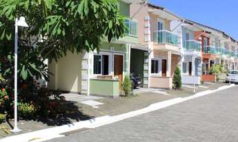 Imagem: Casa com 3 quartos em condomínio com quintal