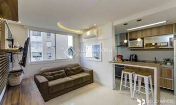 Imagem 2: Apartamento para venda tem 52 metros quadrados com 2 quartos em Jardim Carvalho - Porto Al