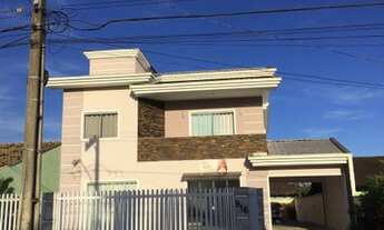 Imagem: Sobrado para venda tem 120 metros quadrados