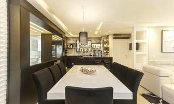 Imagem 2: CURITIBA - Apartamento Padrão - Água Verde