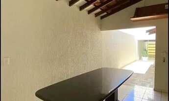 Imagem 4: CASA COM 3 QUARTOS E 2 BANHEIROS À VENDA