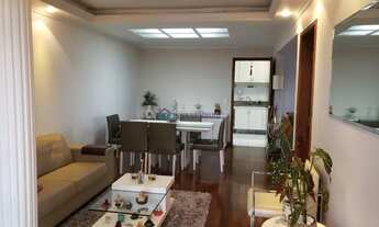 Imagem 1: Amplo Apartamento com vista livre, 3 dormitórios sendo 1 suíte e 2 vagas de garagem