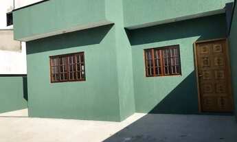 Imagem: Casa com 2 dormitórios (1 suíte) à venda