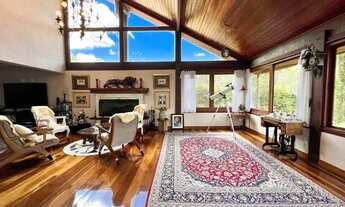 Imagem: Casa em condomínio em Albuquerque com 4