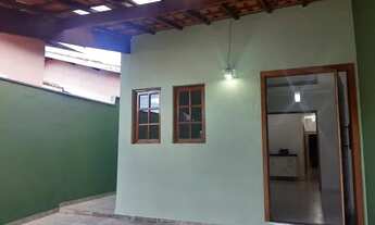 Imagem 5: Casa para aluguel tem 78 metros quadrados com 3 quartos, 1 suíte, 2 vagas cobertas