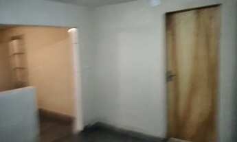 Imagem 5: Alugo casa com 03 cômodos, aceito bolsa Aluguel