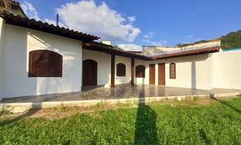 Imagem 2: Casa a beira mar em angra