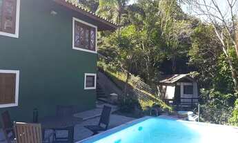 Imagem 4: Belíssima casa no bairro Rio Tavares em Florianópolis com vista incrível para o Mar e natu