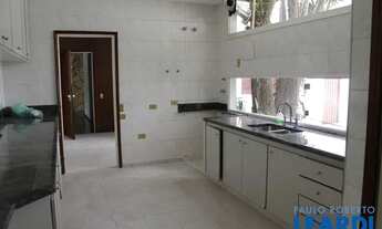 Imagem 4: CASA ASSOBRADADA - ALTO DA BOA VISTA - SP