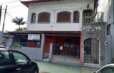 Imagem 6: Casa Duplex para aluguel possui 300 metros quadrados com 3 quartos em Bento Ferreira - Vit