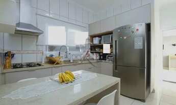 Imagem 2: Apartamento para aluguel possui 150 metros quadrados com 3 quartos