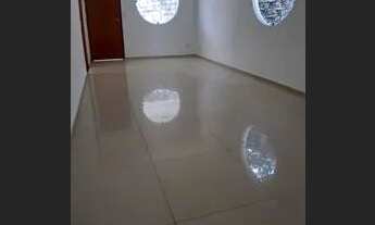 Imagem 6: ALUGO / CASA AMPLA COM QUINTAL GRAMADO /PARATE ALTA DO CONDOMÍNIO FOREST HILL