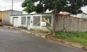 Imagem: Casa à venda no bairro Maria Adélia