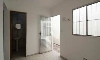 Imagem: Casa para Aluguel - Vila Jacuí, 1 Quarto