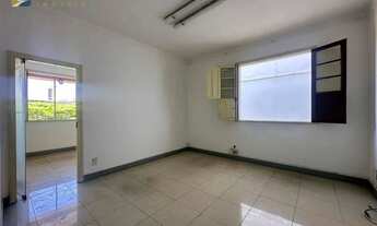 Imagem 2: Casa com 3 dormitórios para alugar, 87 m² por R$ 2.434,64/mês - Passos - Juiz de Fora/MG