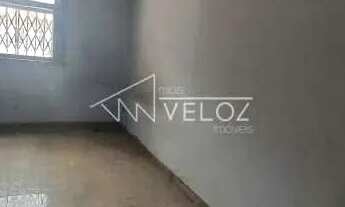 Imagem: Apartamento - / Residencial / Glória