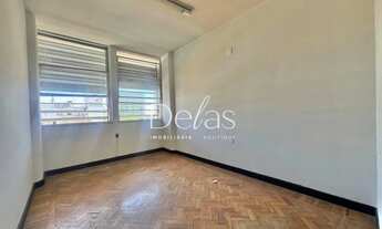 Imagem 3: Sala Comercial a Venda no Centro | 72m² | 2 Salas e 1 Banheiro Social | Oportunidade