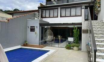 Imagem: Casa de condomínio em Estrada Jardim da