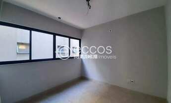 Imagem 5: Apartamento para aluguel, 2 quartos, 1 suíte, 1 vaga, Umuarama - Uberlândia/MG